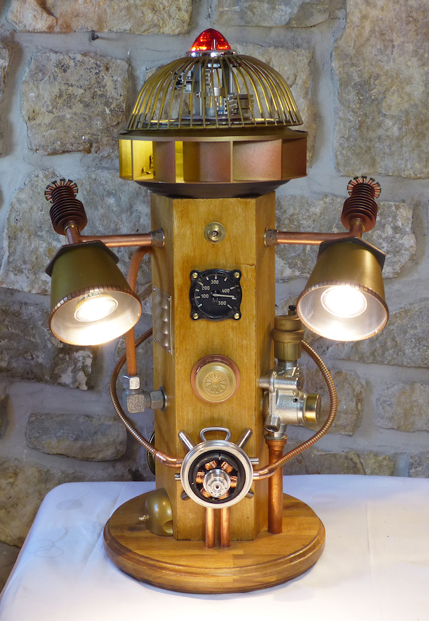 Steampunk Lamp 80_0993.jpg